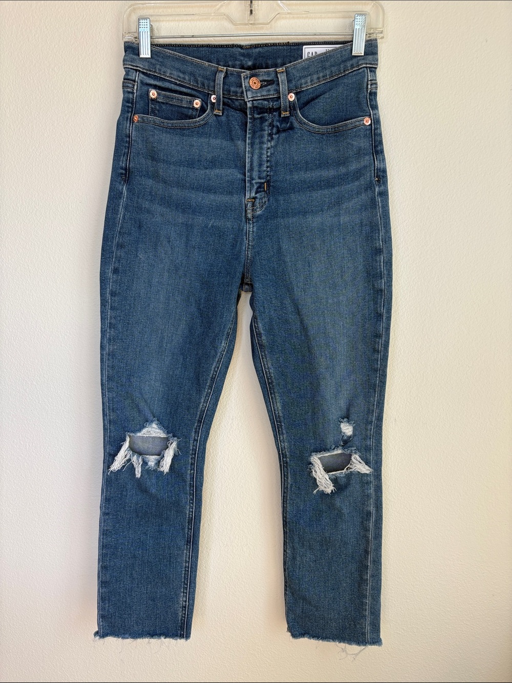 Gap Vintage Slim High Rise Distressed Jeans 27 4S Short Raw Hem Medium Wash EUC!